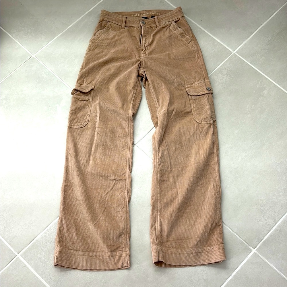 American Eagle Corduroy Baggy pants